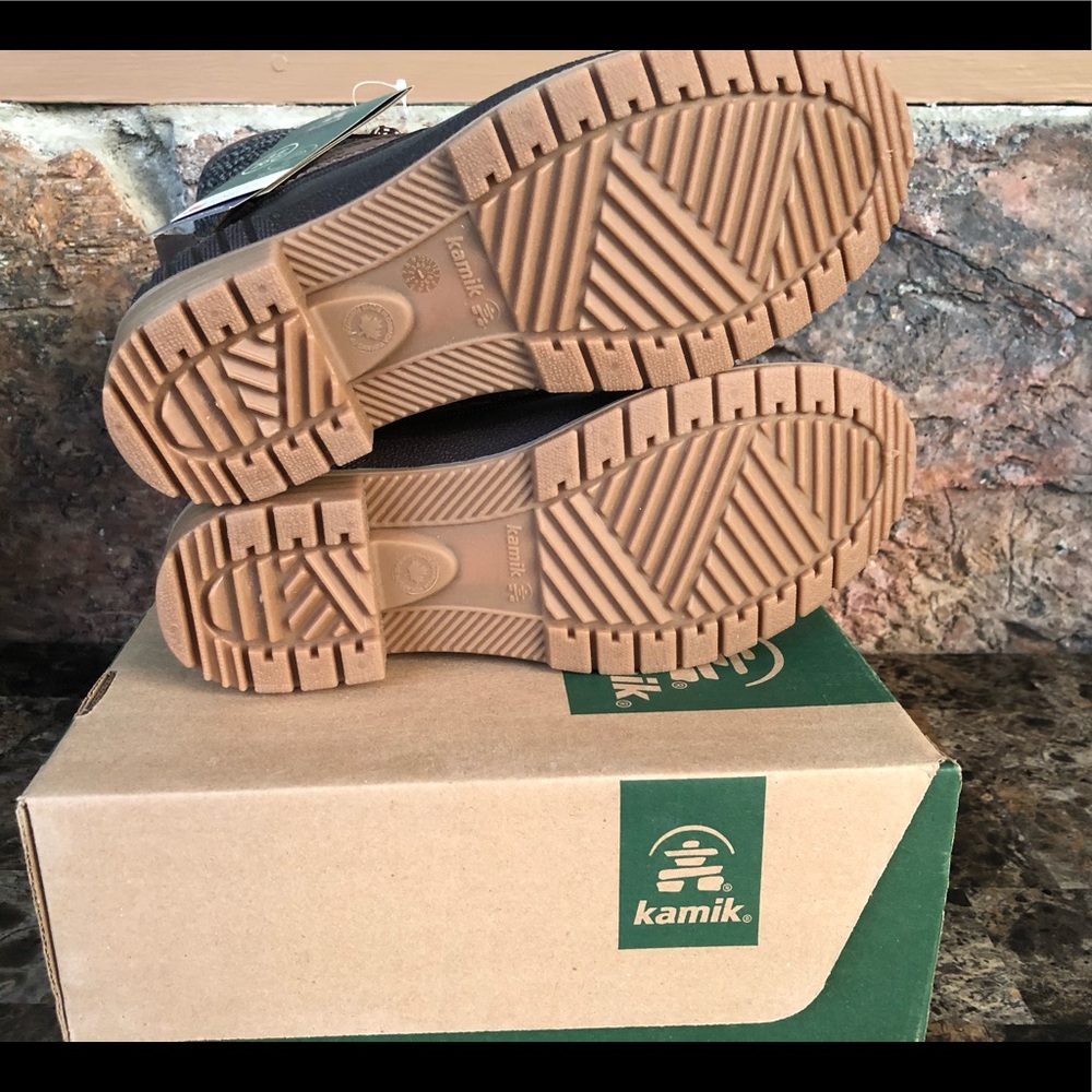 NEW Kamik Women's Siena Mid Outdoor Boots - Picture 8 of 12